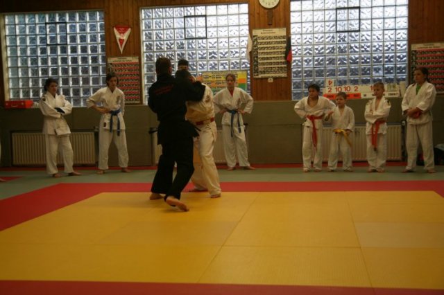 Judolehrgang Bodentechniken / SV / Treechallenge