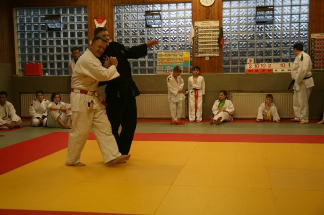 Judolehrgang Bodentechniken / SV / Treechallenge