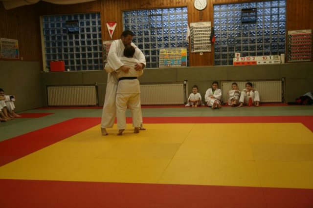 Judolehrgang Bodentechniken / SV / Treechallenge