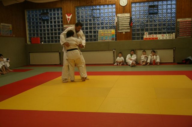 Judolehrgang Bodentechniken / SV / Treechallenge